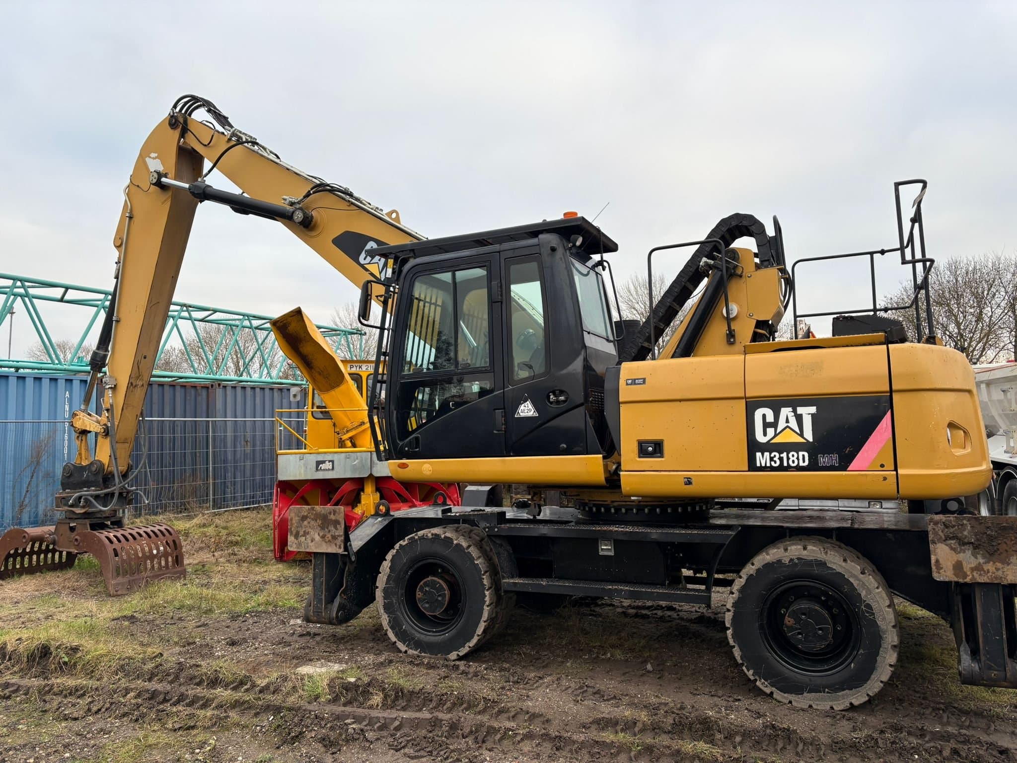 CAT 318 MH foto 1